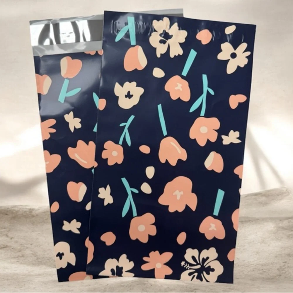 (10) 6x9 Spring Flowers Poly Mailers*